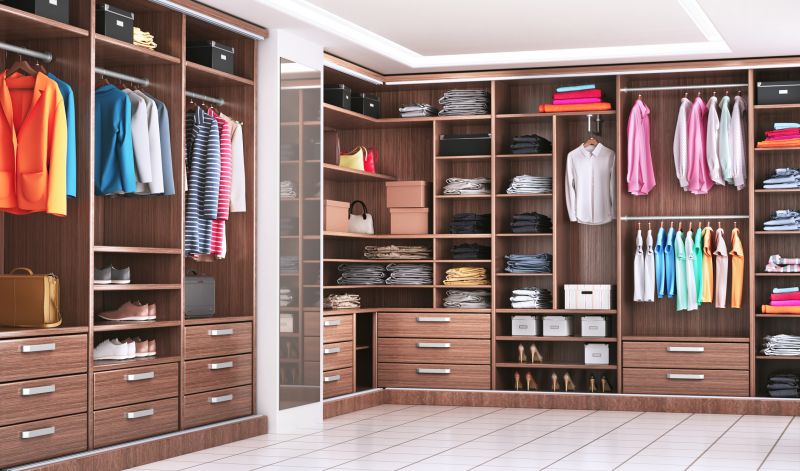 Organized Closet Shelving